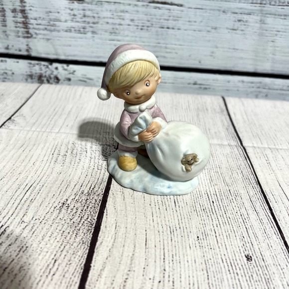 HOMCO Figurine Boy Santa Hat Pulling Bag of Presents Teddy Bear Vintage #5613 - Picture 1 of 3